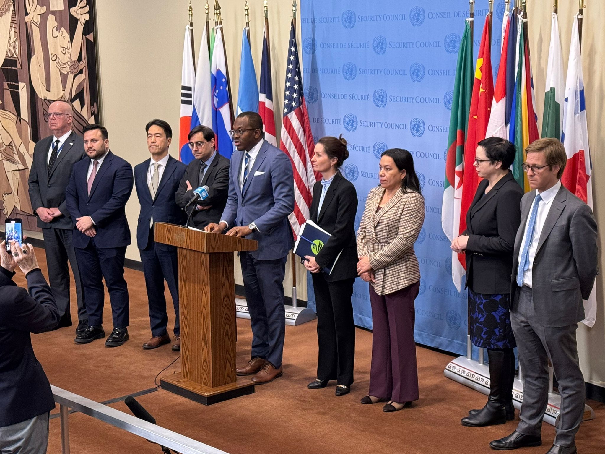 Statement by H.E. Micheal Kanu, Permanent Representative of Sierra Leone to the UN on behalf of the members of the International Criminal Court (ICC) Caucus of the UNSC, at the Press stakeout on the situation in Darfur