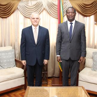 FOREIGN MINISTER RECEIVES COURTESY CALL FROM HIGH COMMISSIONER OF CYPRUS